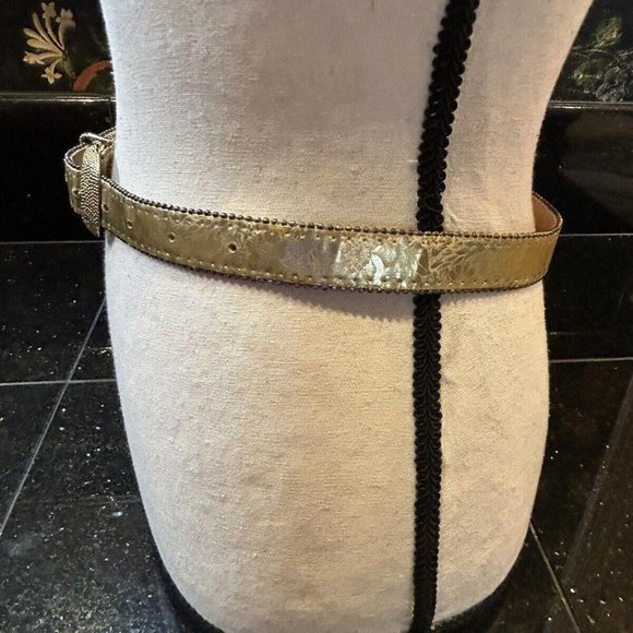 Women’ Gold Foil W/Gold Beads On The Edge Ornate Gold Buckle 33x 3/4” Sz Small - Picture 2 of 5
